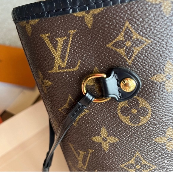 LV Neverfull MM- World Tour - Picture 2 of 9
